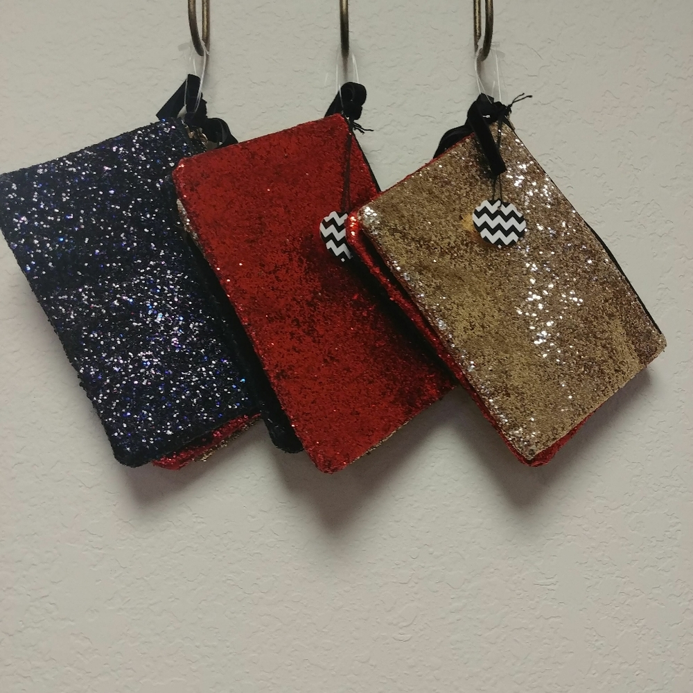 Black Sparkly Makeup 💄 Pouch - Picture 7 of 8